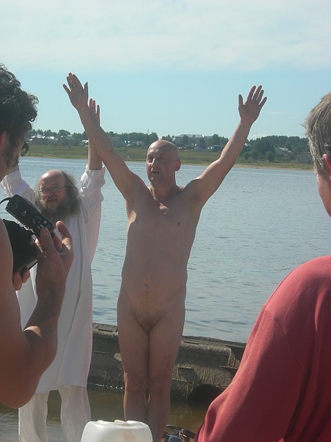 naked body performance